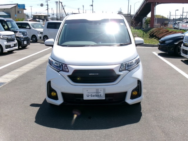 フリード1.5 ハイブリッド EX