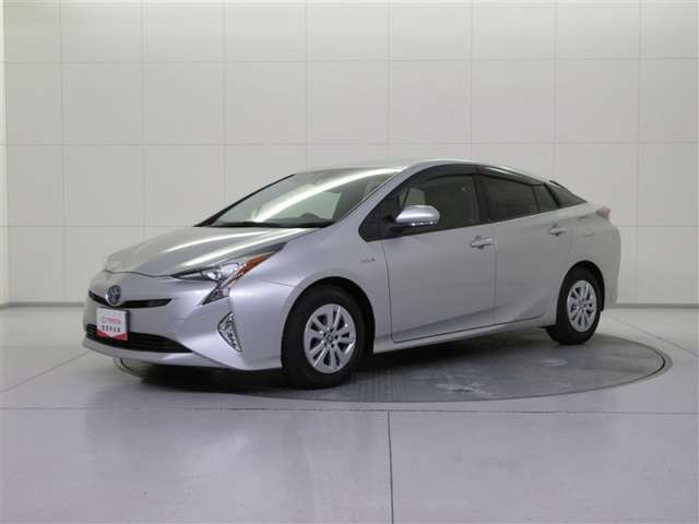 プリウス1.8 S セーフティ プラス