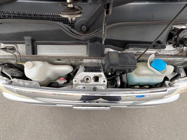 親切・丁寧な専門メカニックスタッフが応対!・車検・点検整備・事故等の修理などアフターサービスも安心。お車のカスタマイズもネクステージのサービススタッフまでご相談ください!