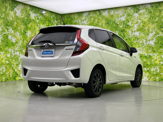 フィット1.5 ハイブリッド Lパッケージ 4WD