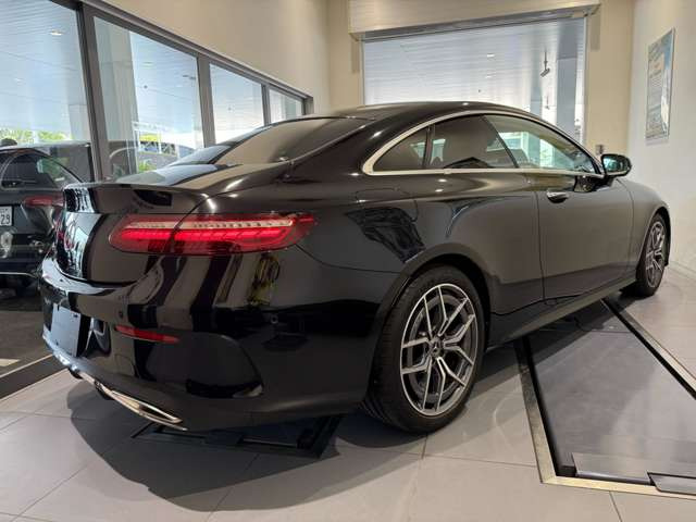 EクラスクーペE200 スポーツ