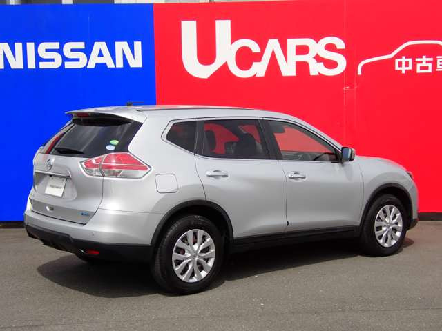 エクストレイル2.0 20S エマージェンシーブレーキパッケージ