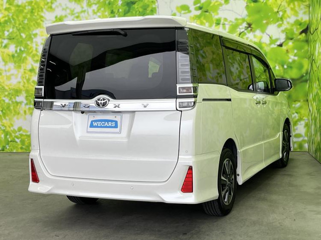 ヴォクシー2.0 ZS 煌III