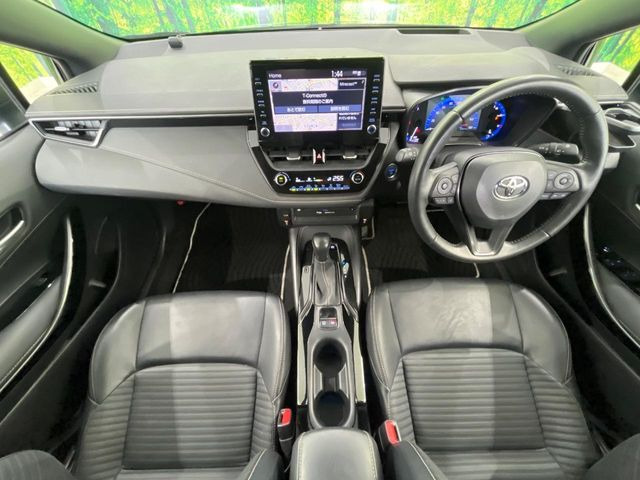 カローラツーリング1.8 ハイブリッド W×B