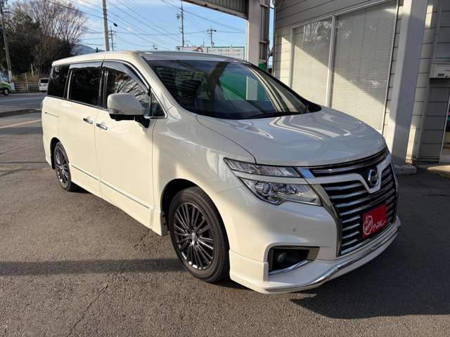 エルグランド2.5 250ハイウェイスターS アーバンクロム 4WD