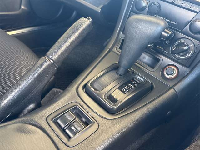 4���I�[�g�}