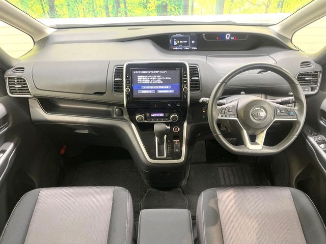 セレナ2.0 ハイウェイスター Vセレクション