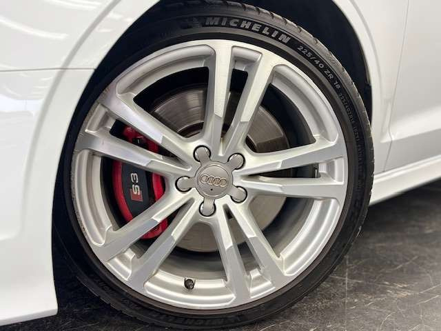 【遠方販売】遠方のお客様、来店するのはちょっと&hellip;と言うお客様。ご来店いただかなくても、メールやラインにてお車のご案内可能です。お気軽にお問い合わせ下さい。