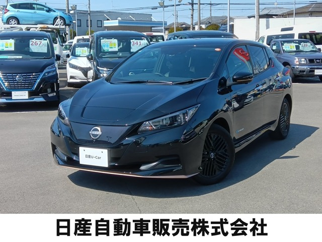 リーフX Vセレクション 90周年記念車