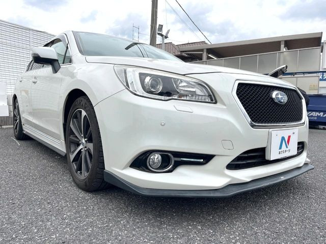 高透明度のガラス皮膜で撥水はもちろん、上質なツヤ・光沢を実現。紫外線や酸性雨から大切な愛車を保護し、色あせ・劣化を防止。「弾スプラッシュコート」、「弾プリミッサコート」からお選びいただけます。