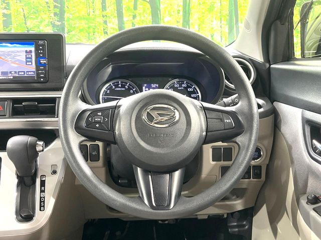 �y�X�e�A�����O�X�C�b�`�z�^�]���A�O������ڐ������炷���ƂȂ��A�I�[�f�B�I���̑��삪�\�ȕ֗��@�\!���S&���K�ȃh���C�u�����o���Ă���܂���