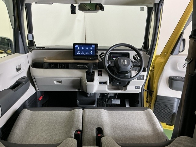 N-BOXファッションスタイル モノトーン