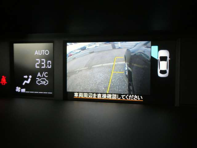 �T�C�h�J��������������Ă���̂Ńo�b�N�J�����Ƃ̕��p�ł����S�m�F���\�ł���