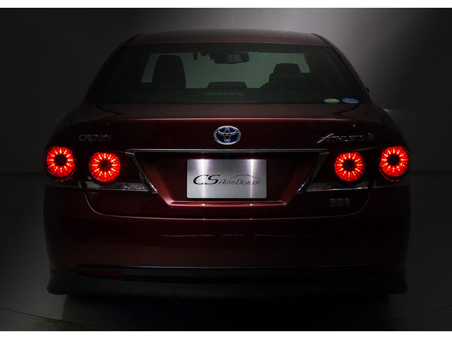 ★テールスモークやLED加工、マフラー、ルーフスポイラー、エアロパーツなど取り付け承ります!