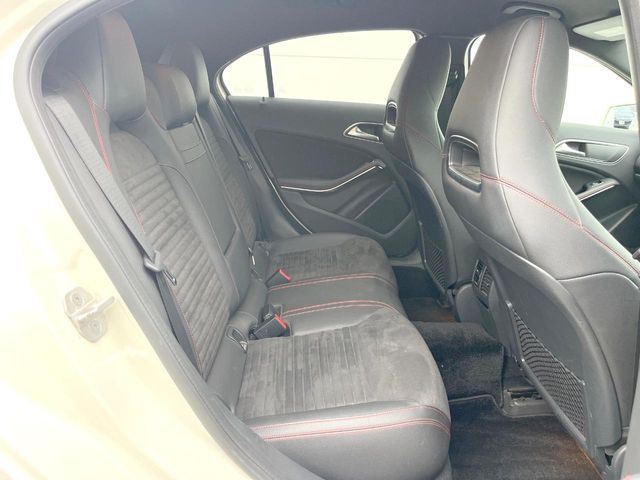 ���㕔���Ȃ��C�ɂȂ�悤�ȃL�Y�E�����ւ��蓙�A�傫�ȃ_���[�W�͂Ȃ��A�ǍD�ȏ�Ԃł��B