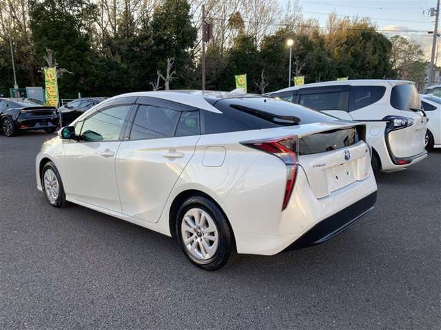 プリウス1.8 S セーフティ プラス