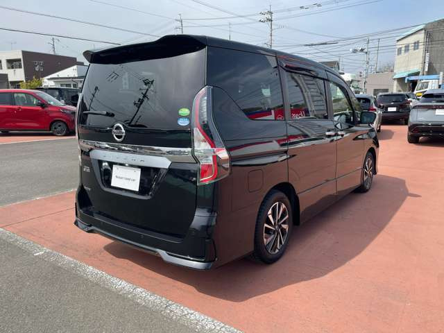 セレナ2.0 ハイウェイスターV