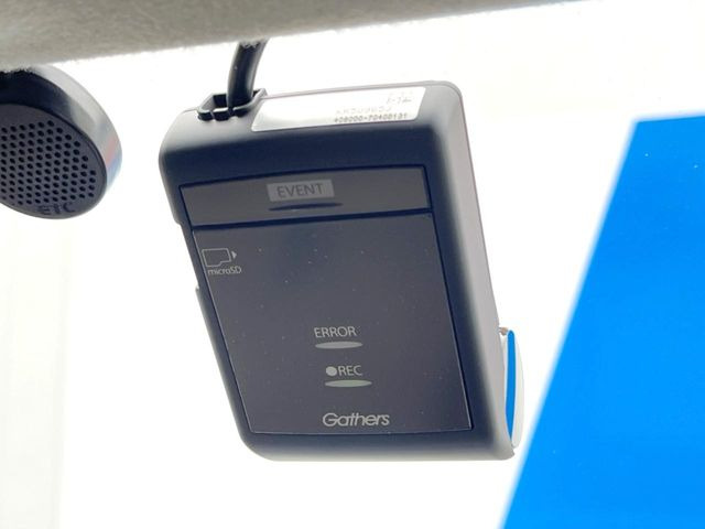 �y�h���C�u���R�[�_�[�z�h���C�u���R�[�_�[����!���s���͂������A������^�]�⎖�̂ɑ��������ہA�f���ŋL�^���A����̃��X�N�ɔ����܂��B���L�^�pSD�J�[�h�͂��q�l�����g�ł��������������K�v������܂��B