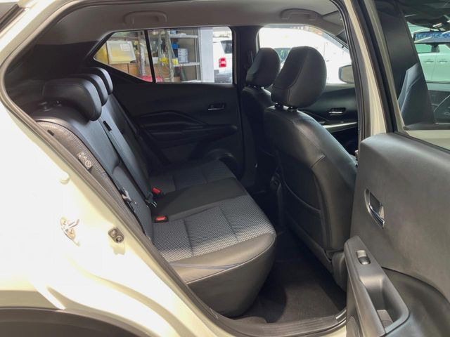 �㕔���Ȃ��C�ɂȂ�悤�ȃL�Y�E�����ւ��蓙�A�傫�ȃ_���[�W�͂Ȃ��A�ǍD�ȏ�Ԃł��B