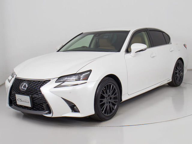 ★Fスポ―ルLOOKエアロが装着されています!お好みはいかがですか?今付いているデザイン以外にも、各ブランドのエアロを格安にてお取付け出来ます!又、エアロを外してノーマル状態にする事も出来ます!!