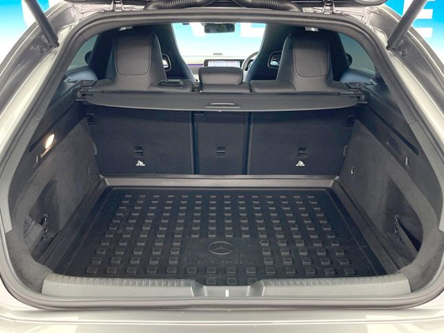 ●トランクルーム:趣味が広がる収容スペース!これだけの広さがあればお買い物やレジャーなどにも最適です!使用感も少なくきれいな状態を維持しております。