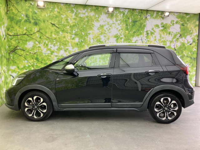 フィット1.5 e:HEV クロスター