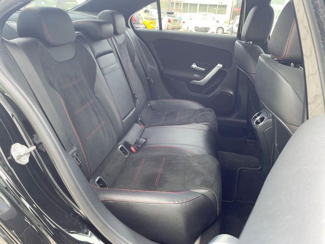 ���㕔���Ȃ��C�ɂȂ�悤�ȃL�Y�E�����ւ��蓙�A�傫�ȃ_���[�W�͂Ȃ��A�ǍD�ȏ�Ԃł��B