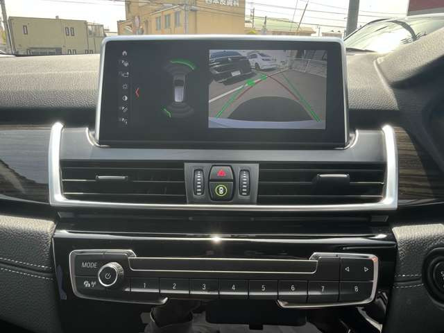 2シリーズアクティブツアラー218d ラグジュアリー