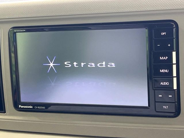 �y�i�r�Q�[�V�����z�g���₷���i�r�ŖړI�n�܂ł�������ē����Ă���܂��B�e��I�[�f�B�I�Đ��@�\���[�����Ă���A���Ԃ̉^�]������Ɋy�����Ȃ�܂�!!