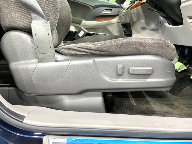 �y�p���[�V�[�g�z�X�C�b�`��ŊȒP�ɃV�[�g�̔��������\!�d��������͂�����܂���!���K�ȃV�[�g�|�W�V�����ɃZ�b�g���āA���K�ȃh���C�u�����y���݂��������B