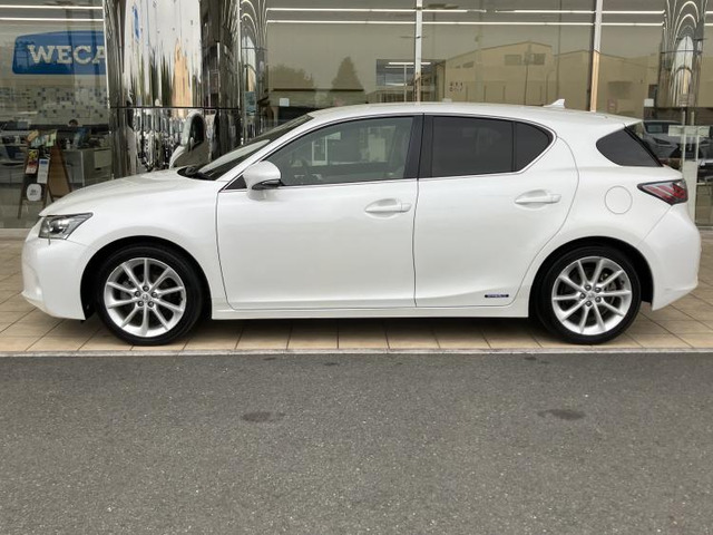 CT200h バージョン L