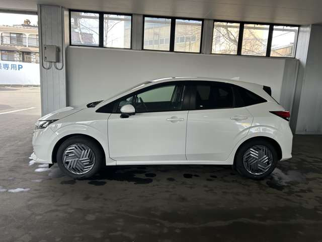 ノート1.2 X FOUR 4WD