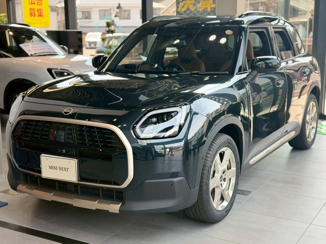 ミニカントリーマンD DCT ディーゼル