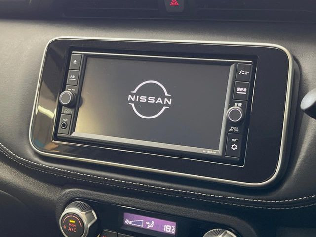 �y�����i�r�z�l�C�̏����i�r�𑕔��B�I�[�f�B�I�@�\���[�����Ă���ABluetooth�ڑ�����΂������̃X�}�z��MP3�v���C���[�̉��y���Đ��\!�����̉^�]������Ɋy�����Ȃ�܂�!!