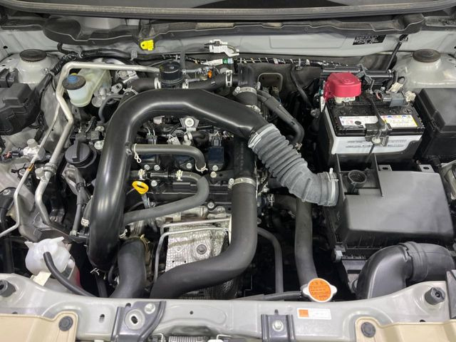 ☆全国のネクステージからお取り寄せが可能※!遠方の店舗に展示してあるクルマが気になる場合も、最寄りの店舗でご覧いただくことが可能です!是非私たちに要望をお聞かせください!※別途費用