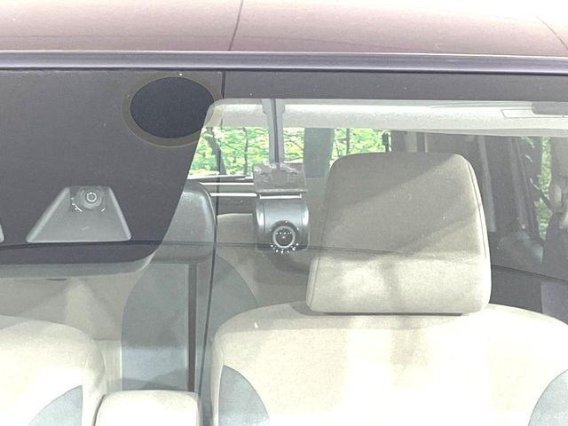 �y�h���C�u���R�[�_�[�z�h���C�u���R�[�_�[����!���s���͂������A������^�]�⎖�̂ɑ��������ہA�f���ŋL�^���A����̃��X�N�ɔ����܂��B���L�^�pSD�J�[�h�͂��q�l�����g�ł��������������K�v������܂��B