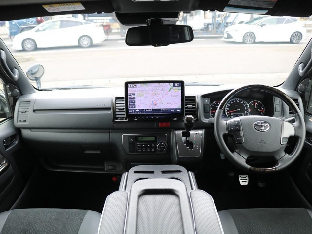 ハイエースバン2.8 スーパーGL ダークプライムII ロング ディーゼル 4WD