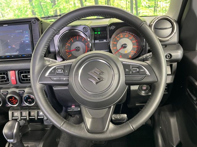 �y�����v�����X�e�A�����O�z�㎿�Ȋv���g�p���邱�ƂŁA��ɂ����������݂ƂĂ��^�]���₷���n���h���ł���