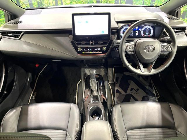 カローラツーリング1.8 ハイブリッド W×B