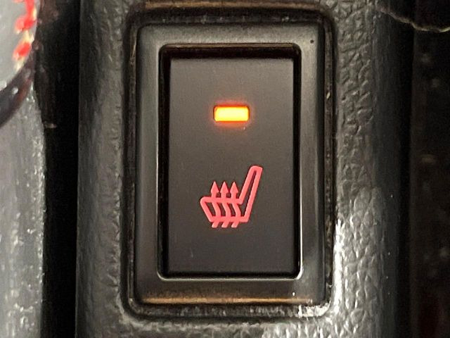 �y�V�[�g�q�[�^�[�z�������ɏd�󂷂�V�[�g�q�[�^�[!�G�A�R����葁�����܂��Ă����̂Ŋ�����̐l�����S�ł��ˁ�G�A�R���̉����͊������邩����A�Ƃ������ɂ����������߂ł��B