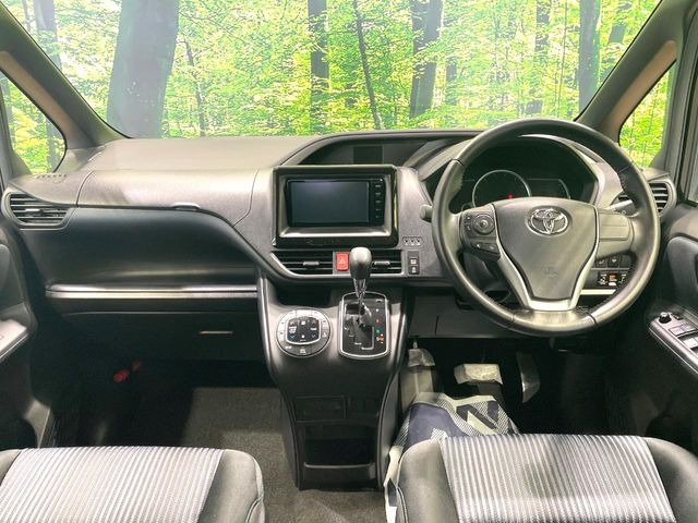 ヴォクシー2.0 ZS 煌