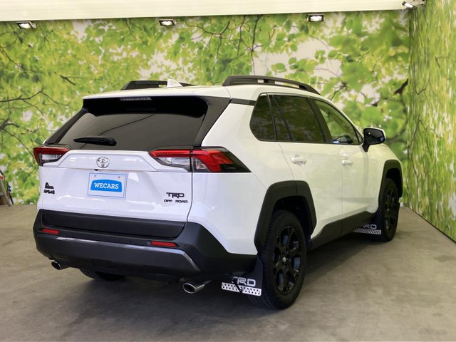 RAV42.0 アドベンチャー オフロードパッケージ 4WD