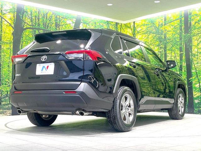 ☆全国のネクステージからお取り寄せが可能※!遠方の店舗に展示してあるクルマが気になる場合も、最寄りの店舗でご覧いただくことが可能です!是非私たちに要望をお聞かせください!※別途費用