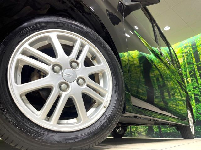 �y14�C���`�A���~�z�C�[���z�O�ςɃ}�b�`�����A���~�z�C�[���𑕒����Ă���܂��B�e��A���~�z�C�[����A�X�^�b�h���X�^�C�����戵�����Ă���܂��B���񂲑��k����������