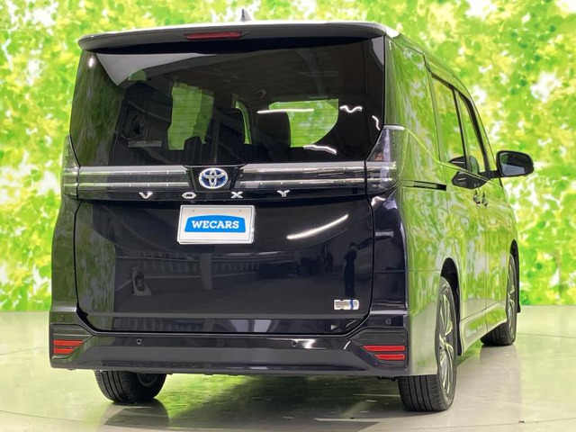 ヴォクシー1.8 ハイブリッド S-Z