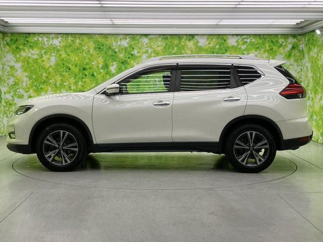 エクストレイル2.0 20Xi