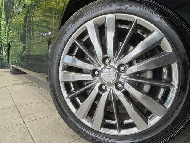 �y����17�C���`�A���~�z�C�[���z�O�ςɃ}�b�`���������A���~�z�C�[���𑕒����Ă���܂��B�e��ЊO�A���~�z�C�[����A�X�^�b�h���X�^�C�����戵�����Ă���܂��B���񂲑��k����������