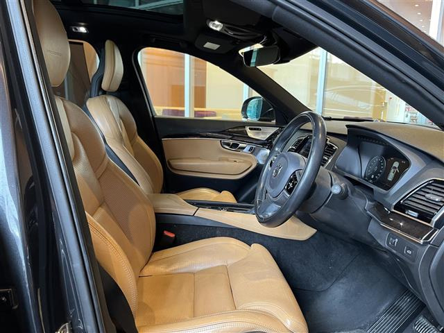 XC90T6 AWD インスクリプション 4WD