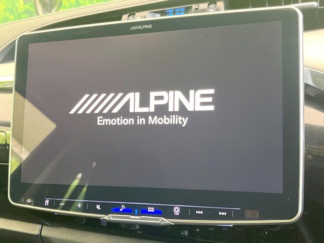 �y11�C���`�f�B�X�v���C�I�[�f�B�I�z���莝���̃X�}�[�g�t�H���Ƃ̘A�g�ŁA�i�r�≹�y�Đ��ȂǊe��A�v�����g�p�\�B�X�}�z�ɋ߂����o�ł��g�����������܂���