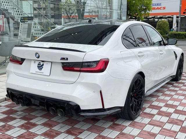 �������t�т̕ۏ؂̑��A���S�̍Œ�3�N�E���s�������ۏ�(�L��)�����p�ӁB�A���Ԃ����S���Ă��y���݂���������l�A�ۏؓ��e���[���͂������A�����_��&�I�C�������⃍�[�h�T�[�r�X���t�т��Ă���܂��B